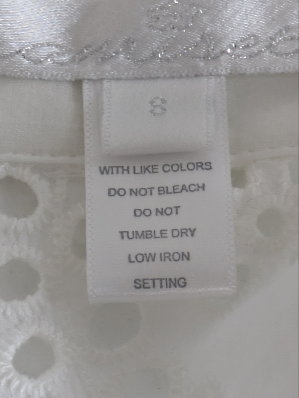 Kamiseta Eyelet Button Down Top Blouse Cream Sz S Puff Sleeve Romantic Lace EUC - Picture 10 of 14